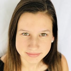 Meet your Posher, Oona